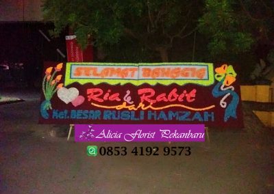 Bunga ucapan pernikahan pekanbaru florist